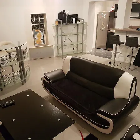 Lägenhet Agreable Maison De Au Coeur De Troyes